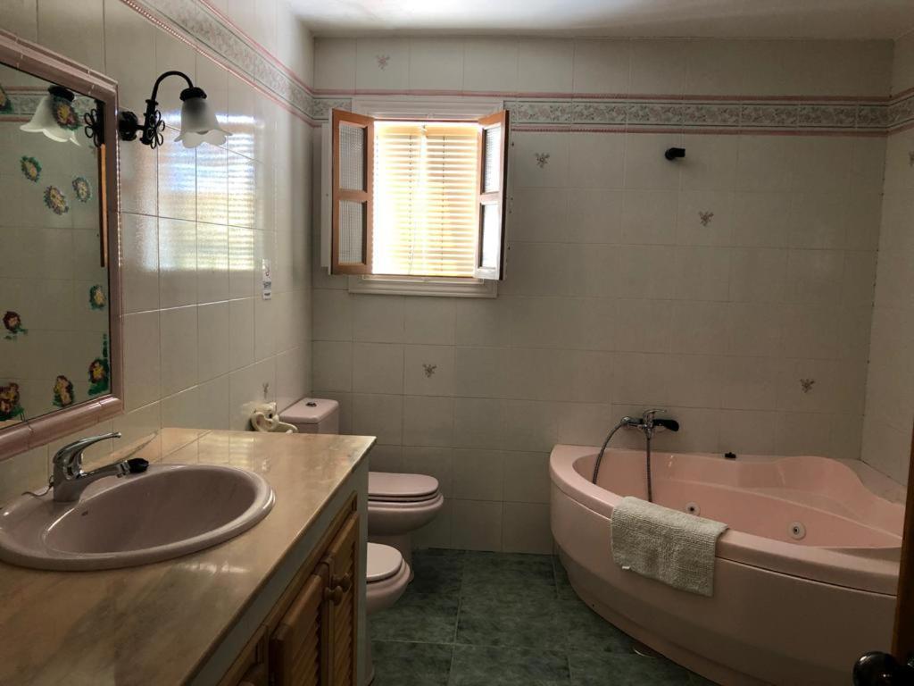 马拉加Casa Rural El Alamo别墅 外观 照片